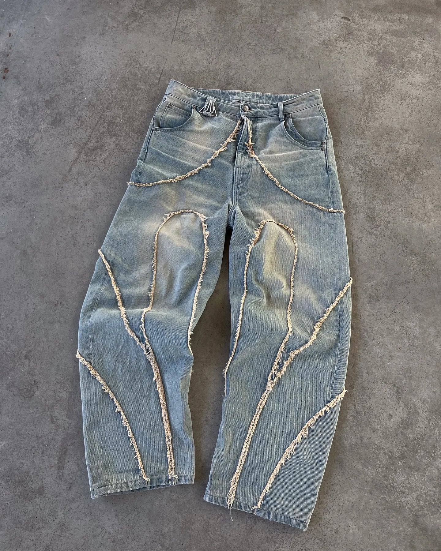 Y2k Retro Gothic Streetwear Raw Edge Embroidery Patchwork Baggy Jeans Men Fashion Hip Hop High Waist Denim Pants Ripped Jeans