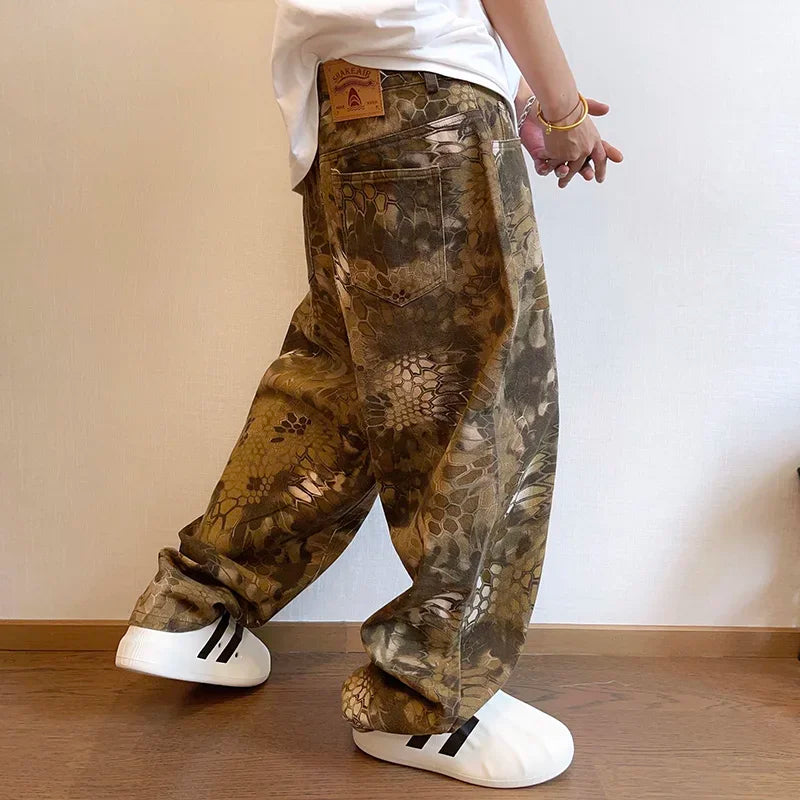 New Men Chic Snake Print Streetwear Jeans Male Designer Brand Casual Denim Pants Popular American Graphic Hip Pop Denim Trousers