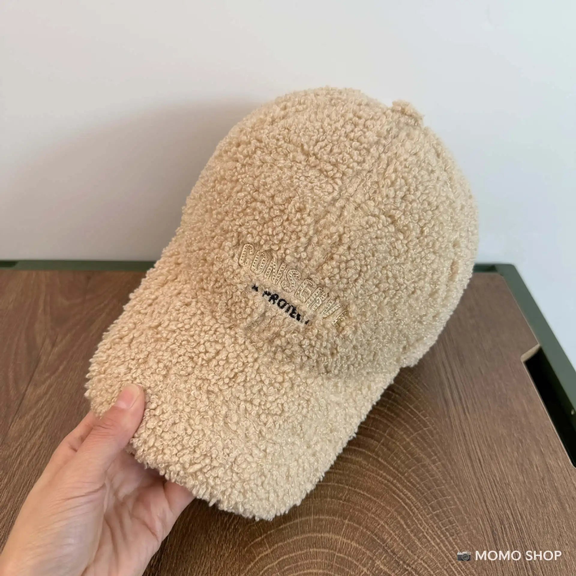 Warmth Embroidered Letter Lamb Fur Baseball Cap Women's Versatile Small Face Duckbill Cap Autumn Winter New Style Fashionable...