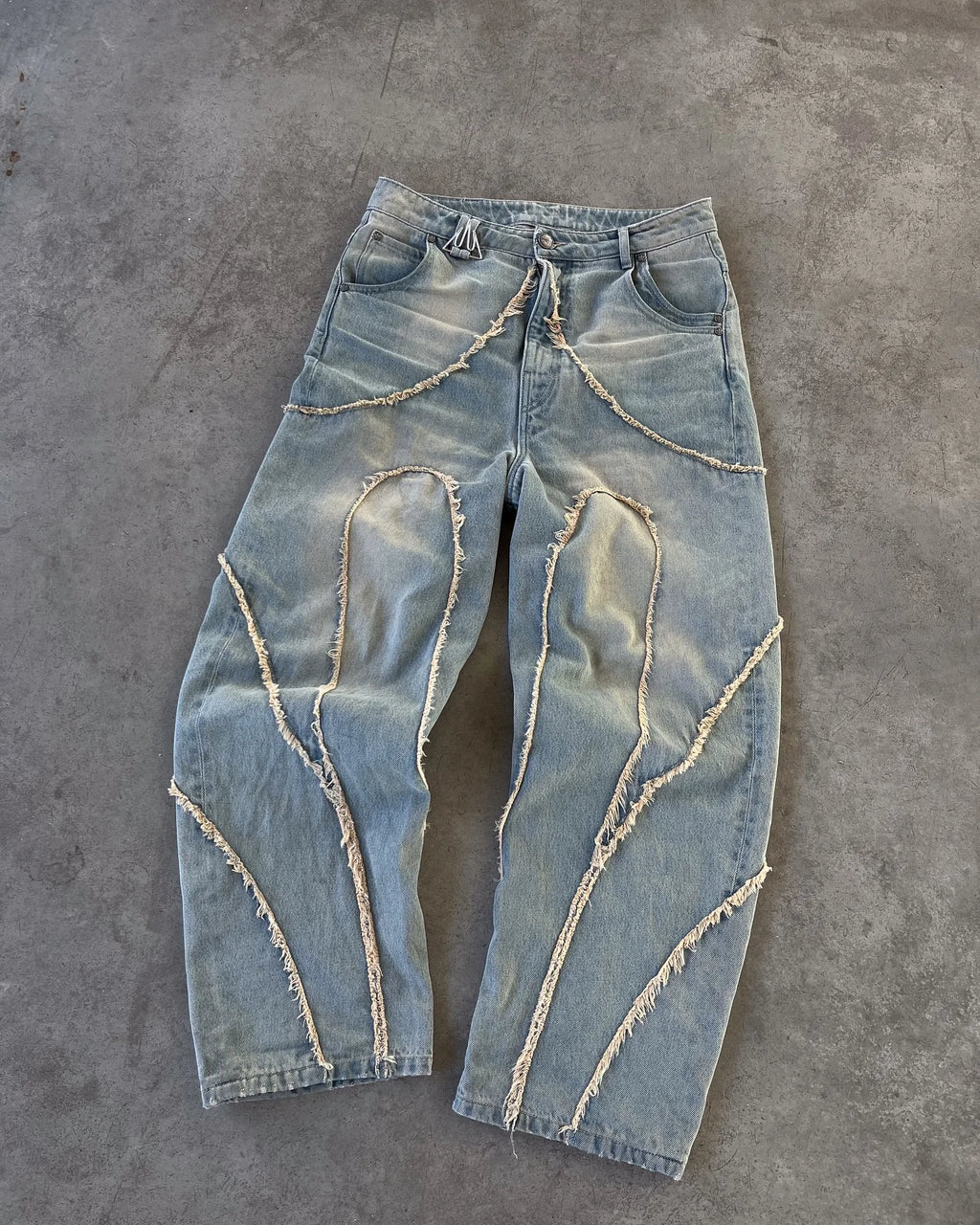 Y2k Retro Gothic Streetwear Raw Edge Embroidery Patchwork Baggy Jeans Men Fashion Hip Hop High Waist Denim Pants Ripped Jeans