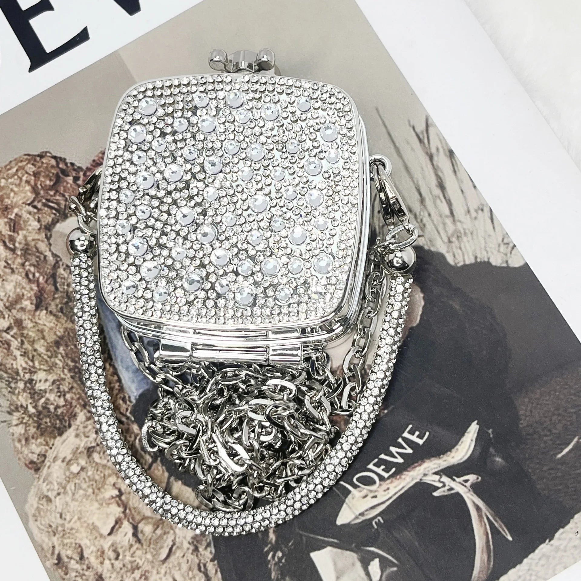 Preferred bag type: 2025 mini lipstick bag, full diamond acrylic mirror small bag, women's fashionable crossbody bag