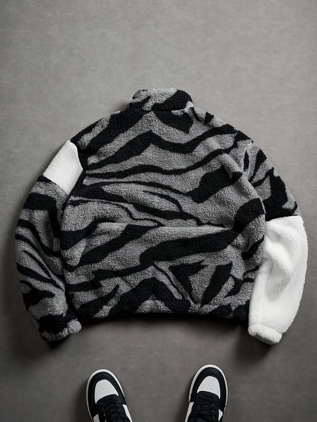 Christmas Gifts for Men Include a Trendy Black Plush Jacket with a Zip-Up Collar And Double Pockets, Featuring a Striking Zebra Pattern. The Fabric Is Thick, Warm, Soft, And Comfortable, Perfect for Everyday Outings, Commutin