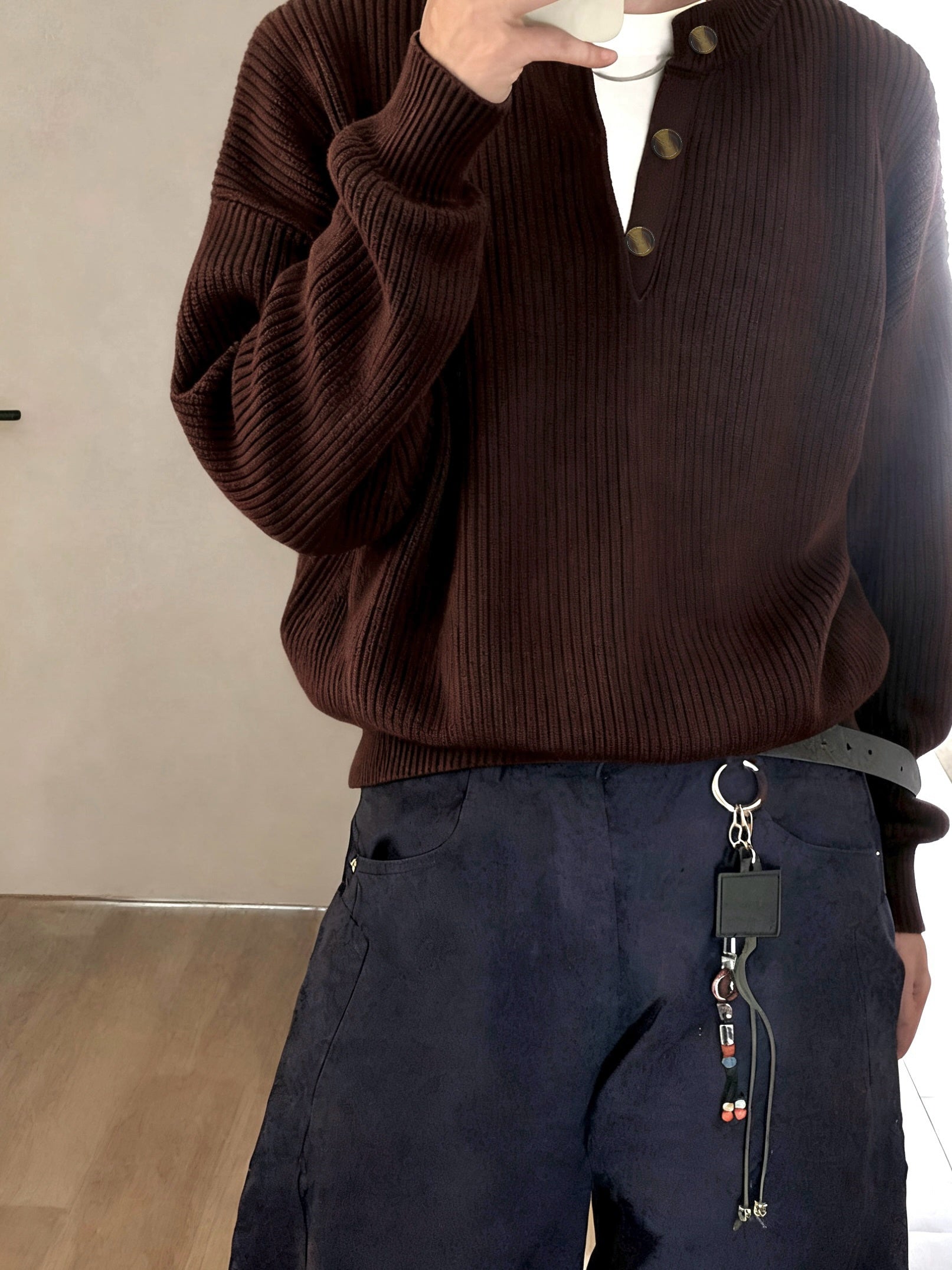 American-Style Henley Sweater for a Relaxed And Sophisticated Autumn-Winter Look for Men, Knit