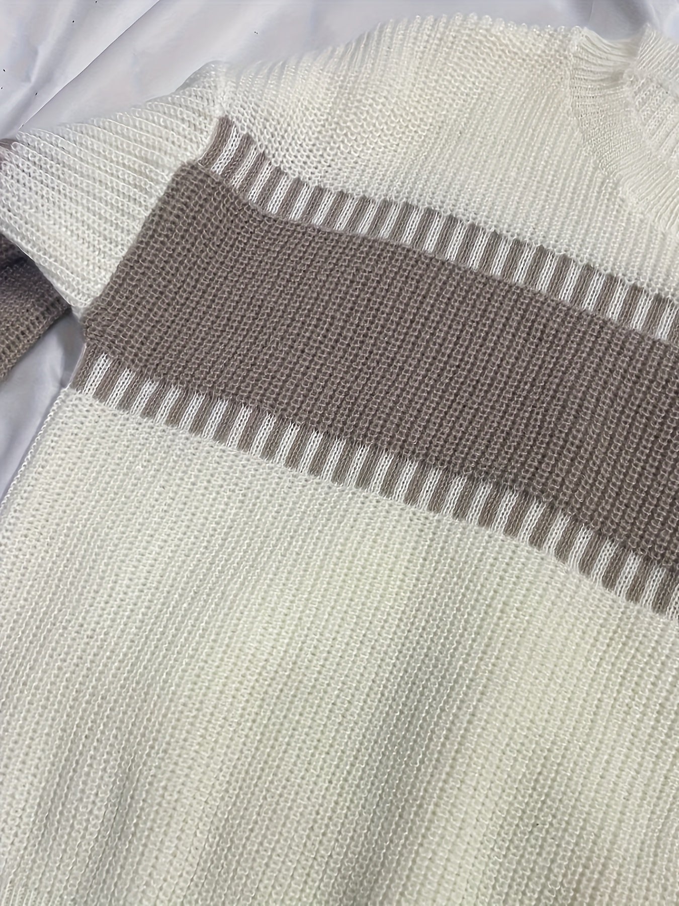 Women'S Sweater - Long Sleeve Round Neck Pullover Sweater with /Brown/ Horizontal Stripes, Drop Shoulder Design for Fall/Winter Layering